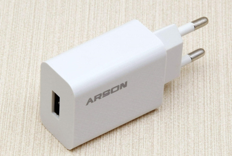 شارژر دیواری آیفون مدل ARSON AN17